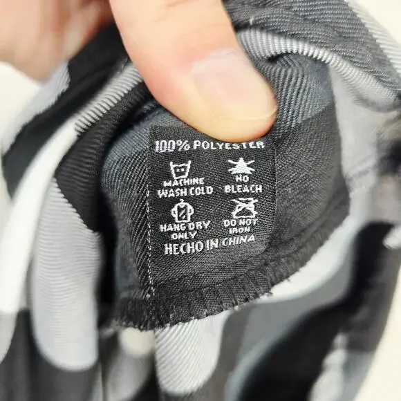 Dixxon Finish Line Flannel Shirt Mens Small Button Up Black White Plaid Casual - Picture 7 of 10